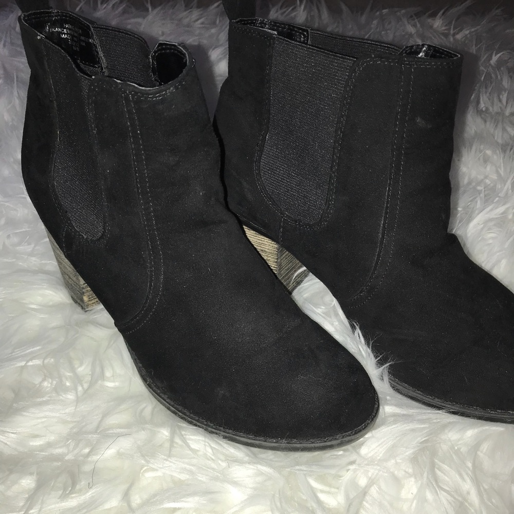 Diba booties
